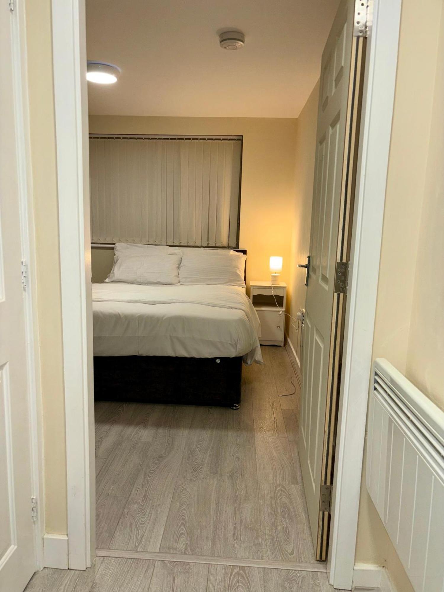 Apartment Exquisite At *